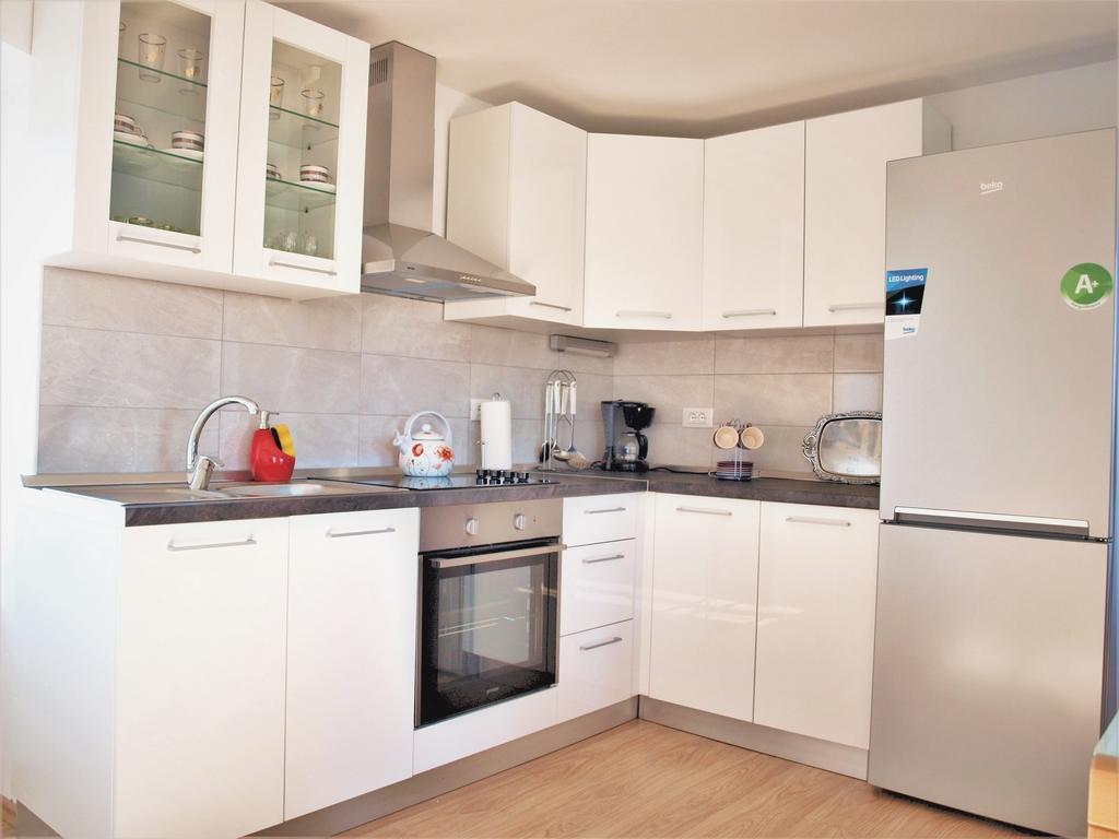 Apartment Rado เวอร์บนิค ภายนอก รูปภาพ